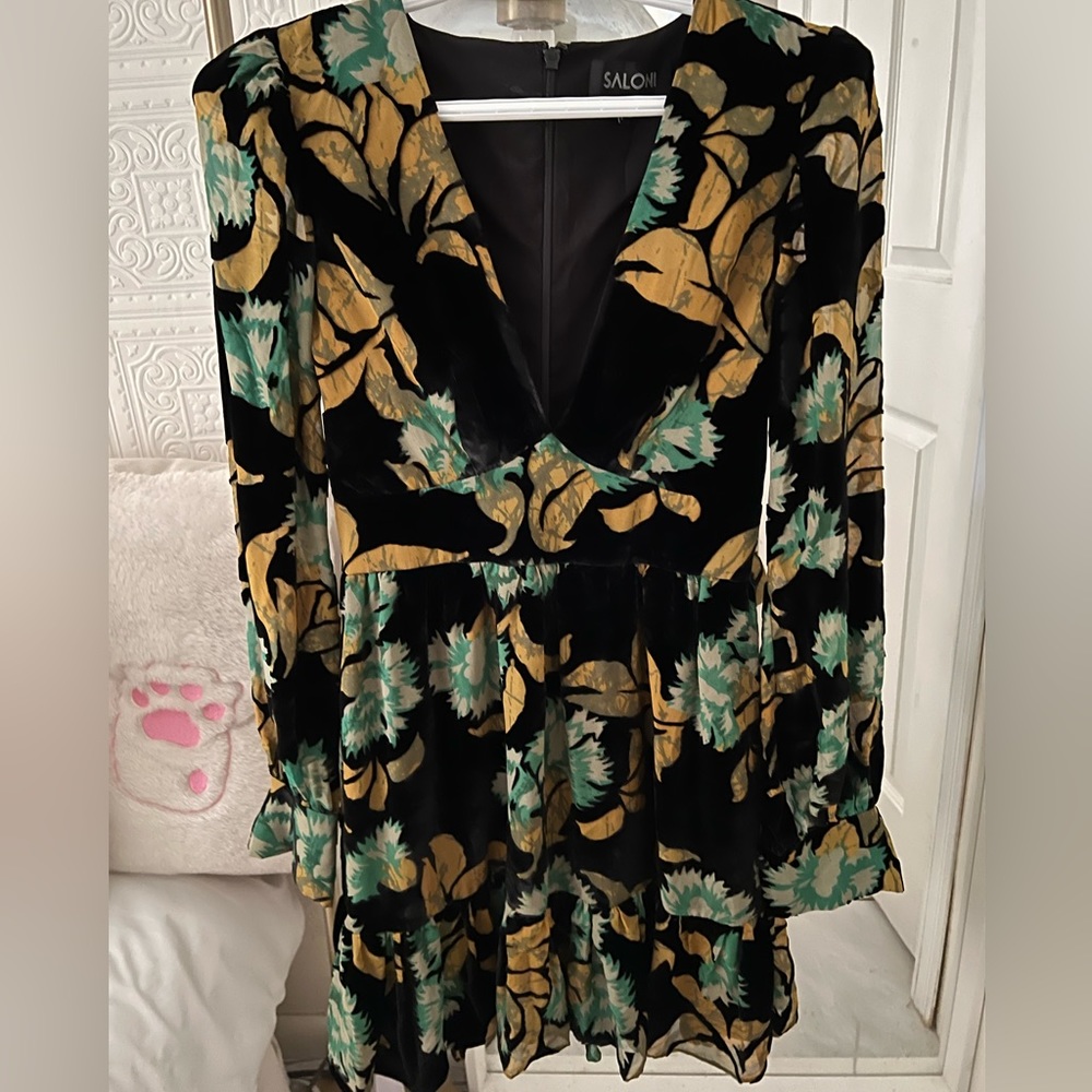 Saloni dress. Just wear one time. Size 2